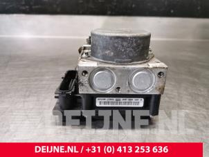 Renault Kangoo ABS pump O74744 photo 3