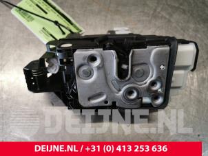 Volvo XC60 Deurslot Mechaniek 4Deurs rechts-achter O74765 foto 3
