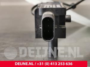 Volkswagen Transporter Roetfilter sensor O74848 foto 3
