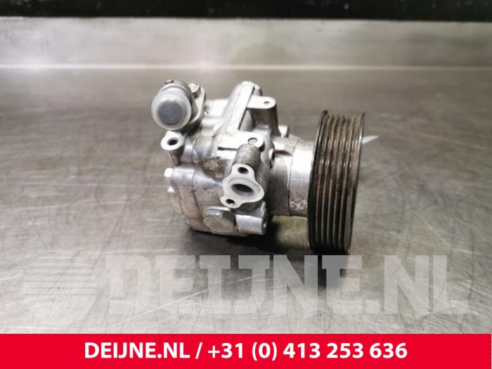 Gebruikte Servopomp Volkswagen Transporter/Caravelle T6 2.0 TDI 150 Prijs € 151,25 Inclusief btw aangeboden door van Deijne Onderdelen Uden B.V.
