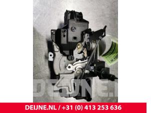 Volvo S90 Door lock mechanism 4-door, front left O75010 photo 3