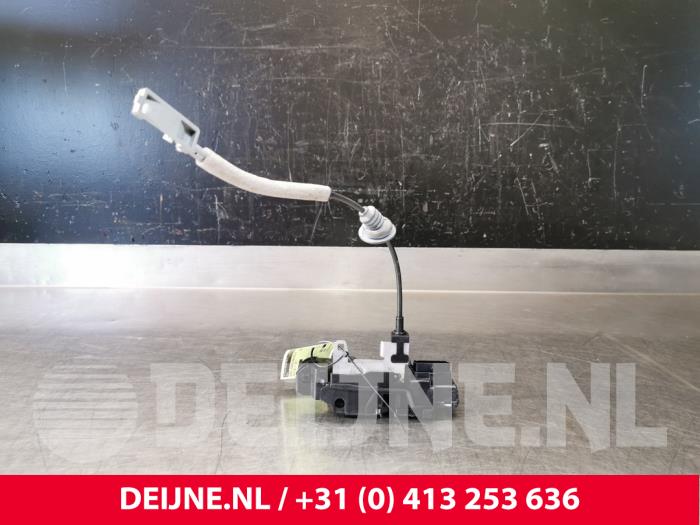Volvo S90 Front door lock mechanism 4-door, right O75012