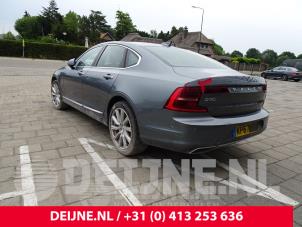 Volvo S90 Zijskirt links O75042 foto 3