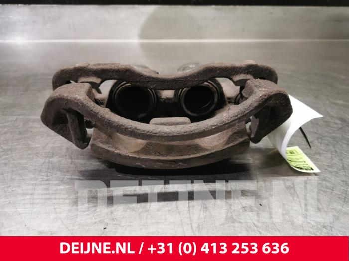 Mercedes Sprinter Remklauw (Tang) links-achter O75076