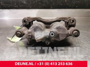 Mercedes Sprinter Remklauw (Tang) links-achter O75076 foto 2