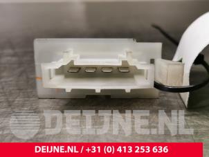 Volkswagen Passat Heizung Widerstand O75277 foto 2