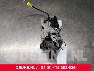 Volvo V90 Deurslot Mechaniek 4Deurs rechts-achter O75284 foto 3