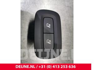 Gebruikte Schakelaar Volvo S90 II 2.0 D5 16V AWD Prijs € 10,00 Margeregeling aangeboden door van Deijne Onderdelen Uden B.V.