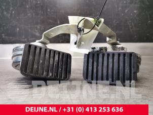 Gebruikte Claxon Volvo S90 II 2.0 D5 16V AWD Prijs € 20,00 Margeregeling aangeboden door van Deijne Onderdelen Uden B.V.