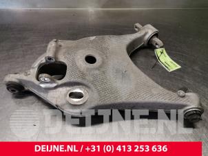Volvo S90 Rear spring retainer, right O75393 photo 3