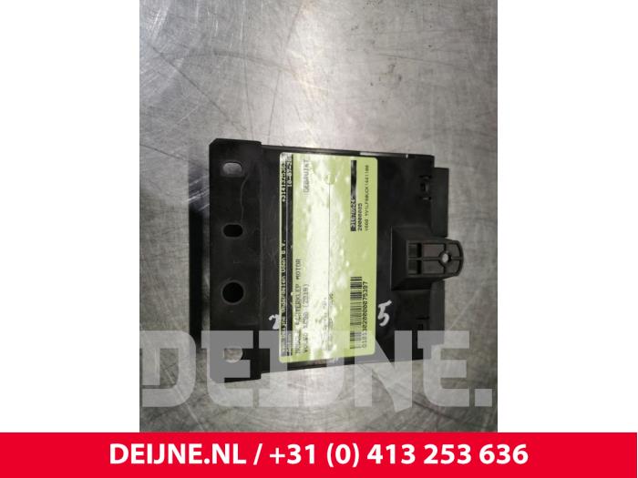 Volvo XC90 Module tailgate motor O75397