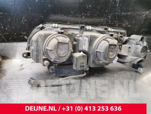 Volvo S80 Headlight, right O75429 photo 3