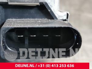 Volvo S90 Front wiper motor O75544 photo 3