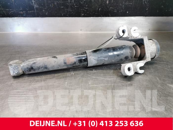 Volvo S90 Stoßdämpfer links hinten O75548