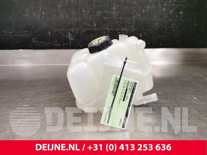 Volvo S90 Expansion vessel O75622