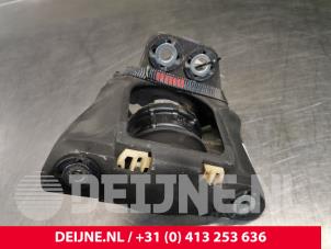 Volvo S90 Motorsteun O75630 foto 2