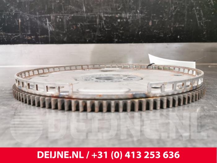 Gebruikte Starterkrans Volvo S90 II 2.0 D5 16V AWD Prijs € 70,00 Margeregeling aangeboden door van Deijne Onderdelen Uden B.V.