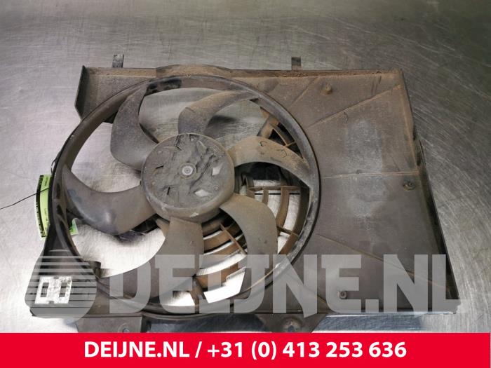 Peugeot 207 Cooling fans O75705