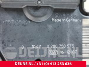 Mercedes Vito Gasklephuis O75784 foto 4