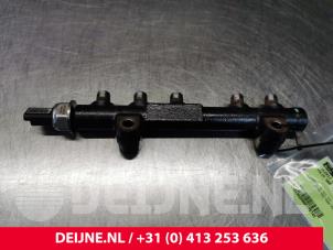 Volvo S60 Fuel injector nozzle O75785 photo 3