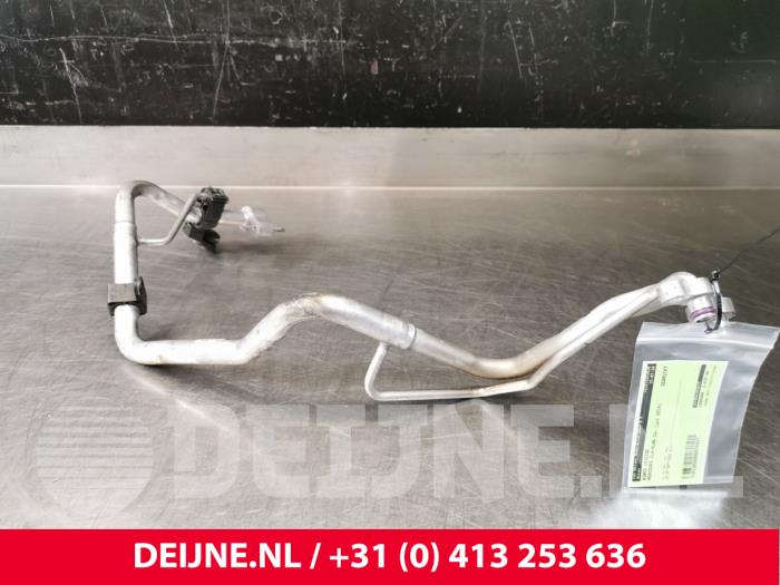 Mercedes CLA Air conditioning line O75947