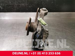 Mercedes CLA Achsschenkel rechts hinten O75961 foto 3
