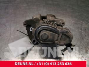 Mercedes CLA Remklauw (Tang) links-achter O75963 foto 3