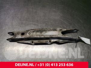 Mercedes CLA Rear spring retainer, left O75970 photo 2