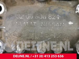 Renault Trafic Nokkenashuis O75989 foto 2