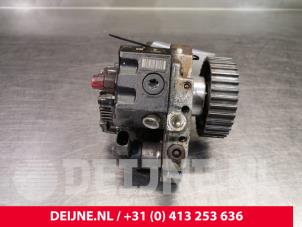 Volkswagen Crafter Brandstofpomp Mechanisch O76030 foto 2
