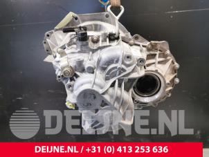 Opel Movano Gearbox O76248 photo 3