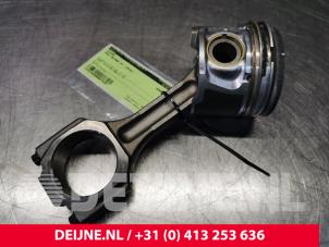 Opel Antara Kolben O76367 foto 3