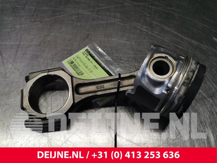 Opel Antara Piston O76366