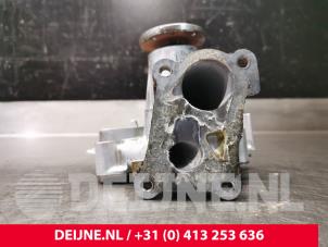 Hyundai H200 Wasserpumpe O76375 foto 3