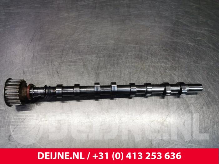 Gebruikte Nokkenas set Opel Vivaro Prijs € 242,00 Inclusief btw aangeboden door van Deijne Onderdelen Uden B.V.