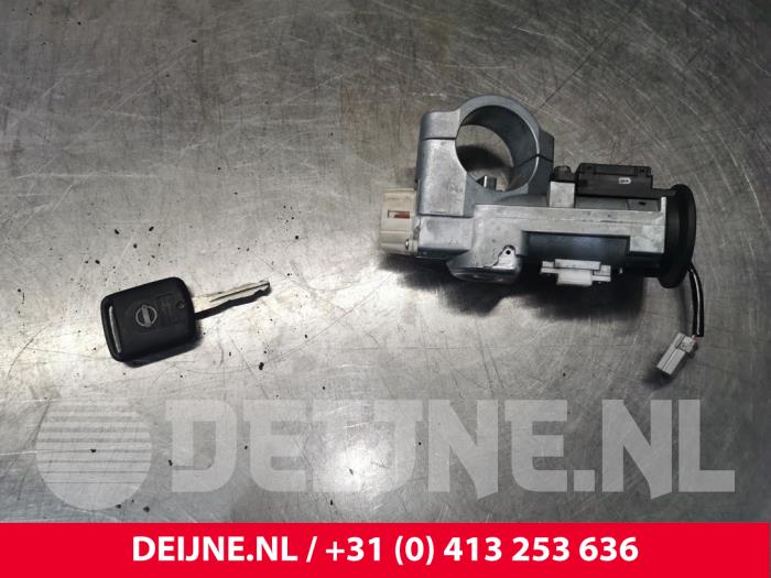 Nissan NV200 Kontaktslot+Sleutel O76436