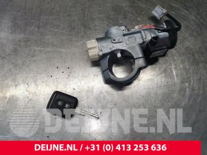 Nissan NV200 Kontaktslot+Sleutel O76436 foto 2