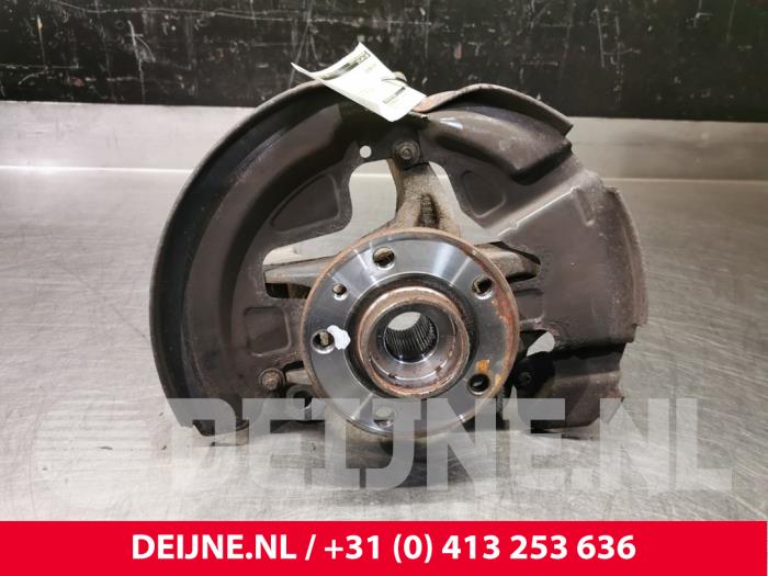 Volvo V60 Fusee links-voor O76809