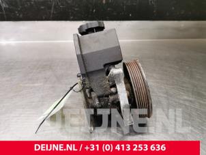 Mercedes CLK Lenkkraftverstärker Pumpe O76826 foto 2