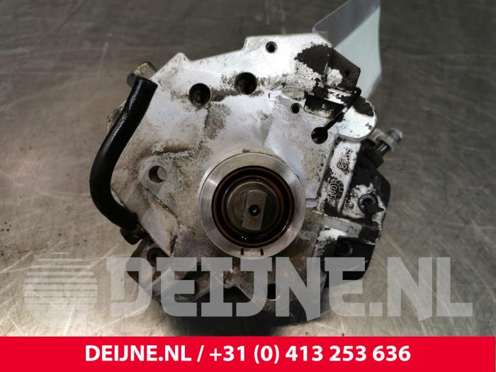 Volvo XC70 Brandstofpomp Mechanisch O77086