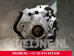 Volvo XC70 Mechanical fuel pump O77086 photo 2