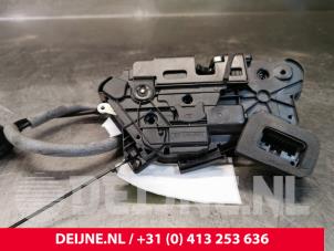 Volkswagen Golf Door lock mechanism 4-door, front left O77287 photo 3