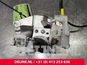 Citroen C1 Türschlossmechanik 4-türig rechts hinten O77722 foto 3