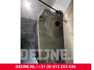 Volvo V70 Oliekoeler O77849 foto 2