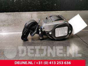 Volvo V60 Veiligheidsgordel links-achter O77895 foto 2