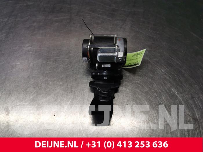 Volvo V60 Sicherheitsgurt rechts hinten O77897