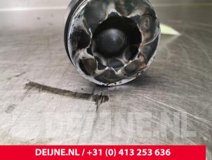 Gebruikte Zuiger Nissan Cabstar (F22) Prijs € 121,00 Inclusief btw aangeboden door van Deijne Onderdelen Uden B.V.