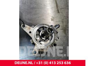 Nissan Cab Star Vacuum pump (diesel) O77946 photo 2