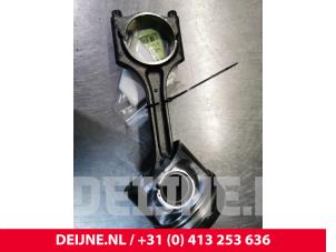 Volvo V70 Zuiger O78007 foto 3