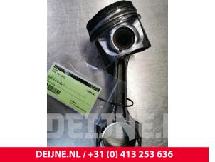 Volvo V70 Piston O78011 photo 3